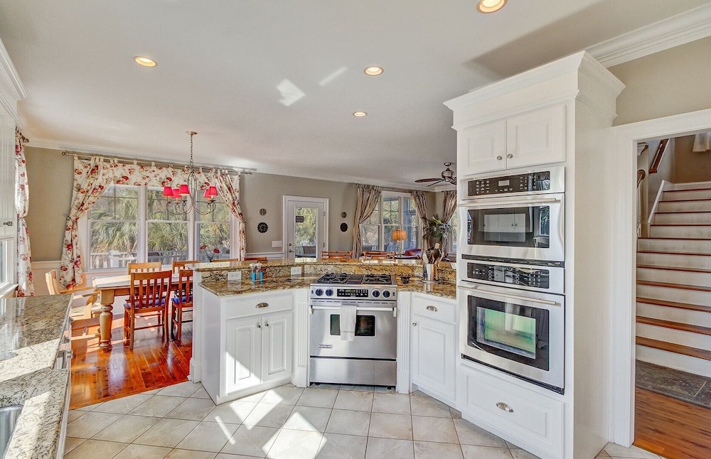7 41st Avenue by Avantstay Private Pool, Near Beach view 5