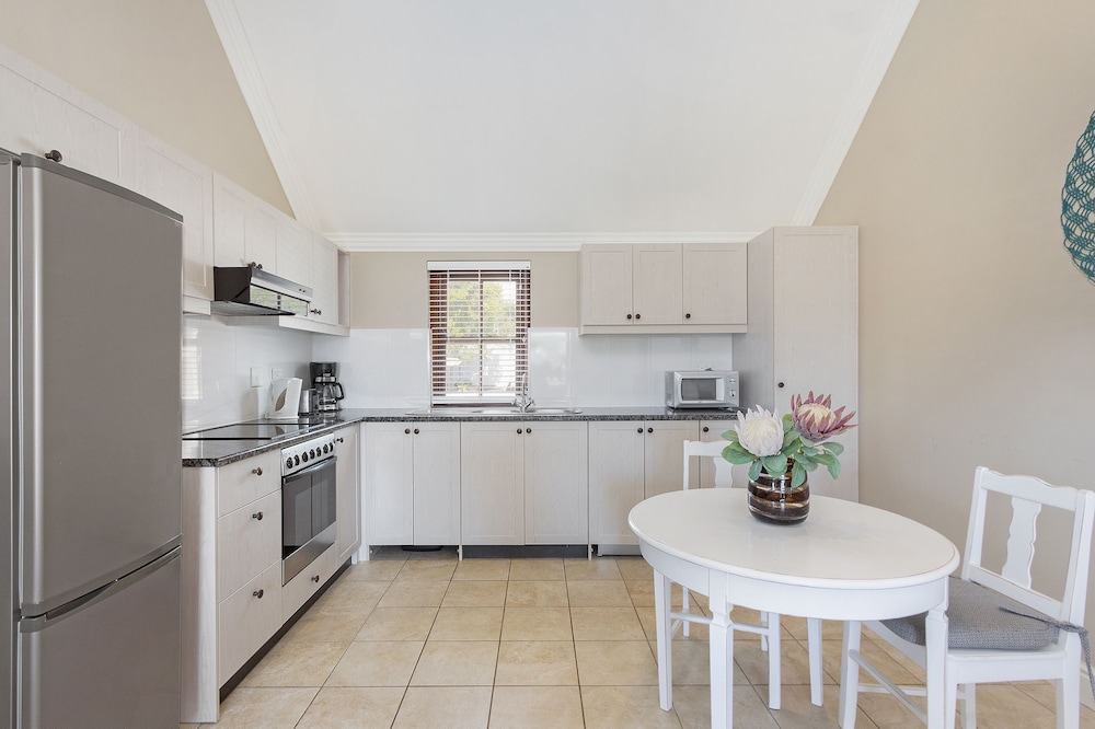 Winelands Golf Lodges at De Zalze