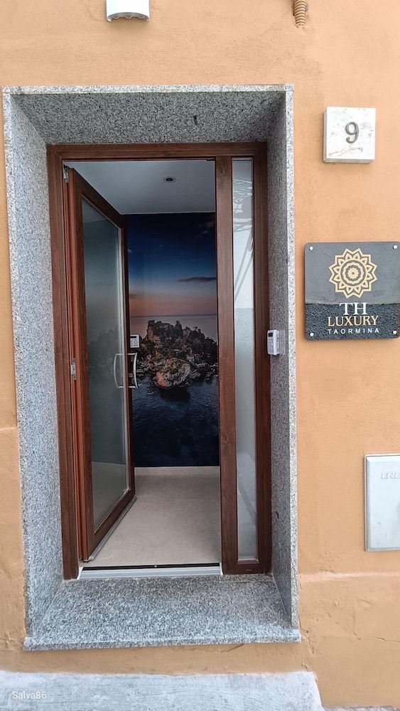 TH Luxury Apartment Taormina