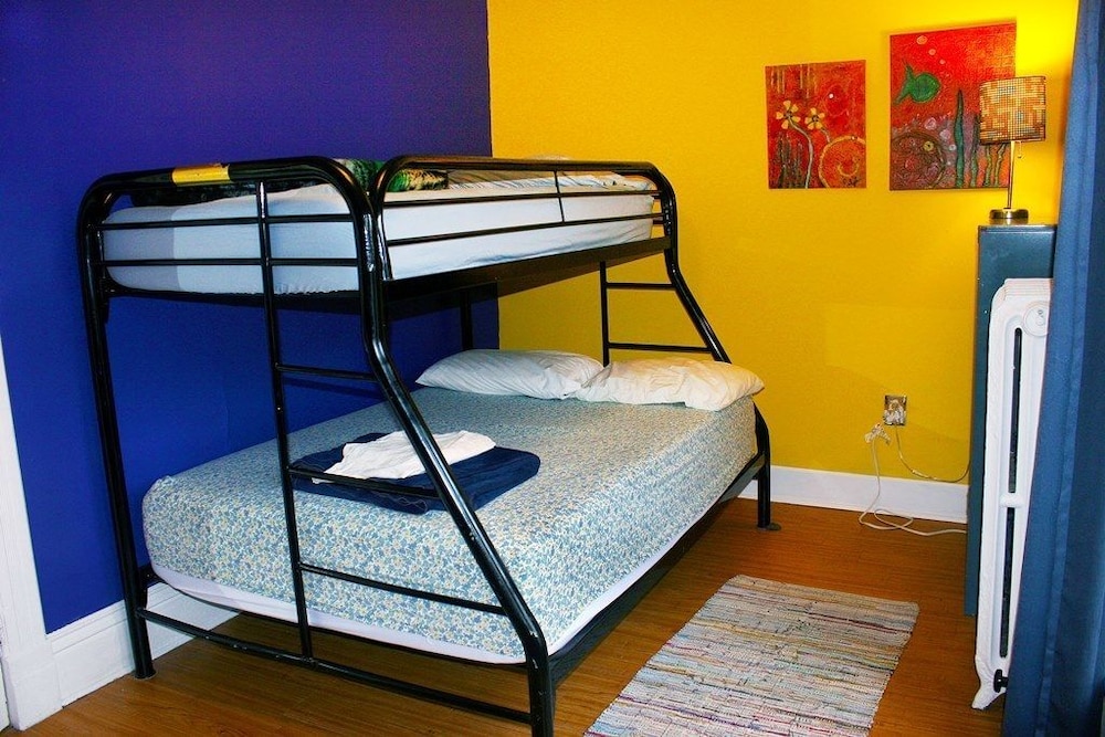 HI Madison - Hostel