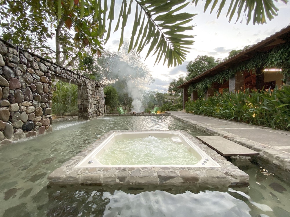 Hacienda Boutique