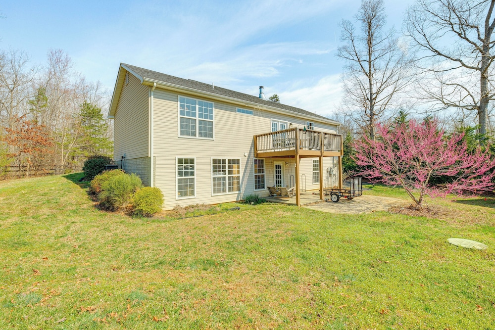 Private Deck & Views: Rural Virginia Escape