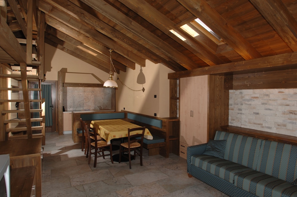 Chalet Garden