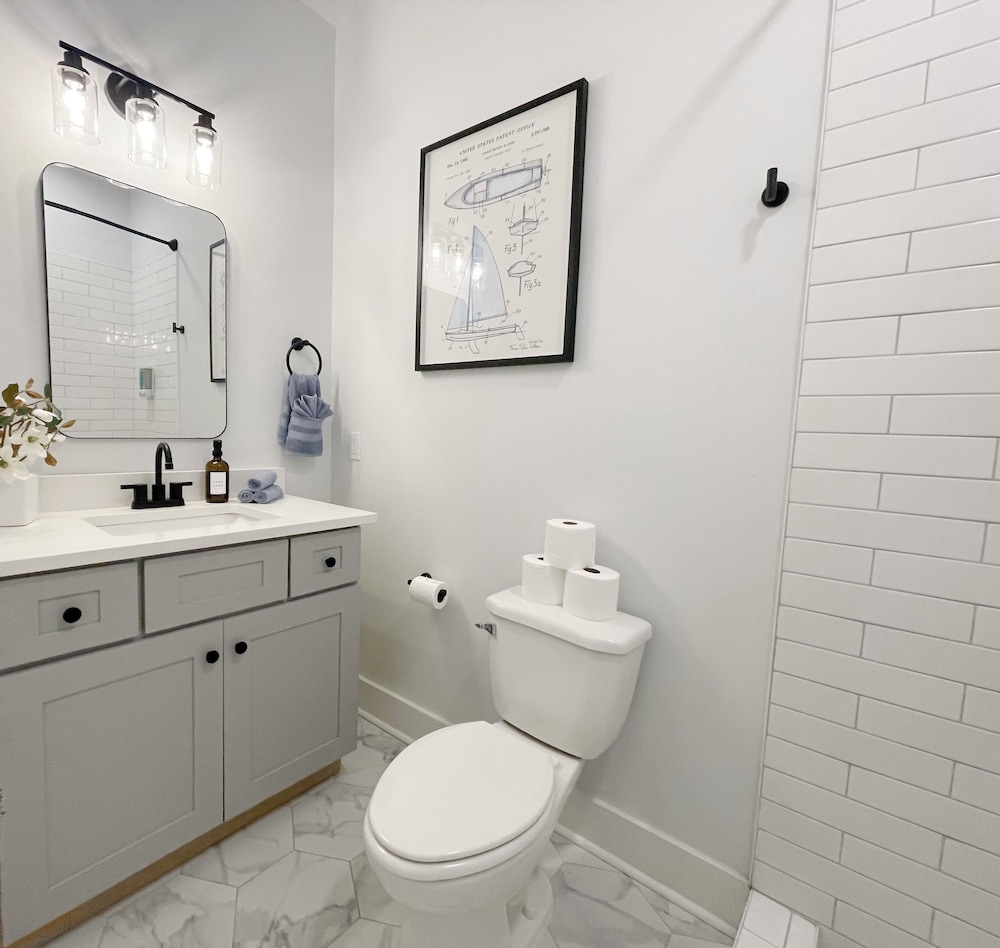 Stylish 1900s Renovated Apartments