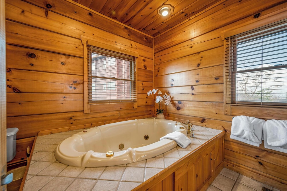Lookout Lodge