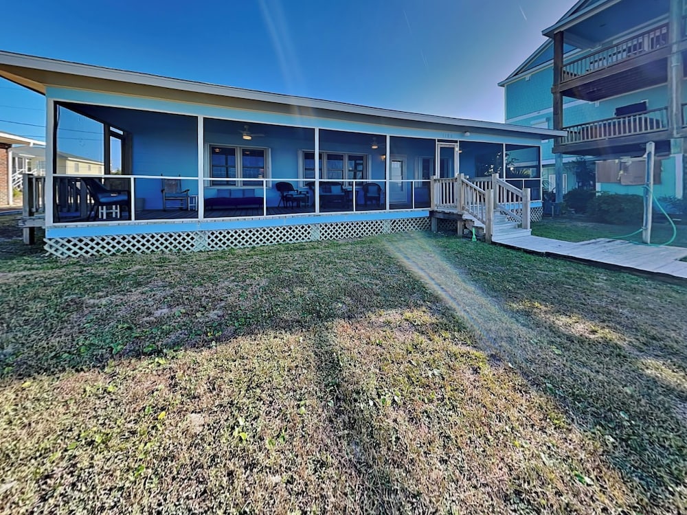 Whitaker Sea La Vie by Topsail Realty