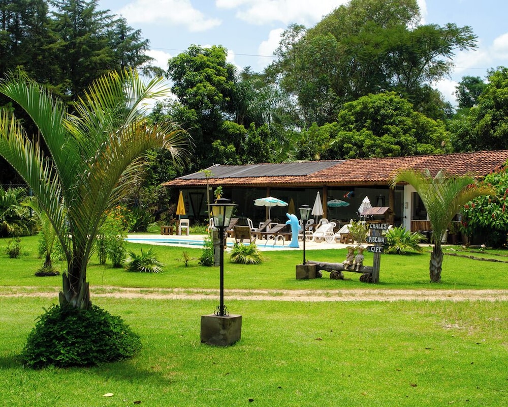 Acalanto Inn