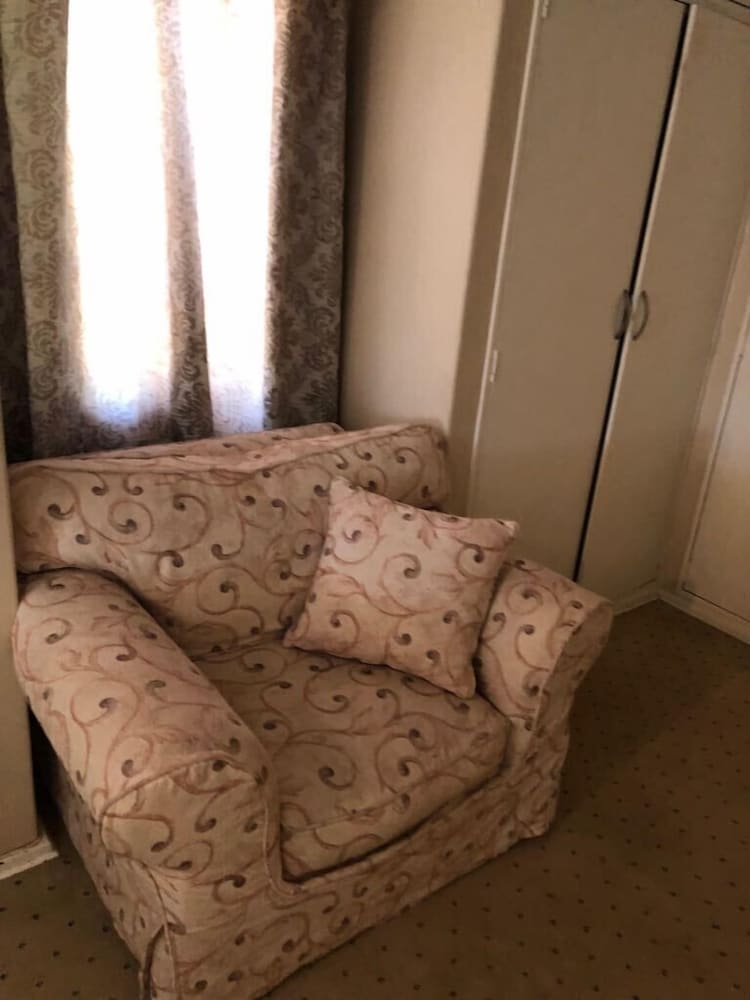Khuvena Guest House