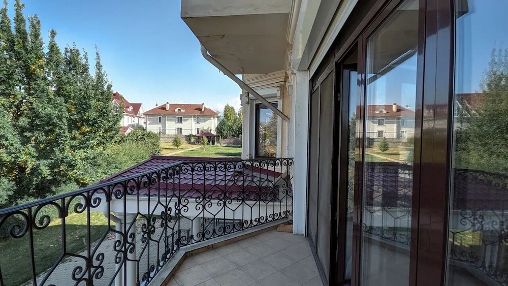 Villa Kali Nadyrova