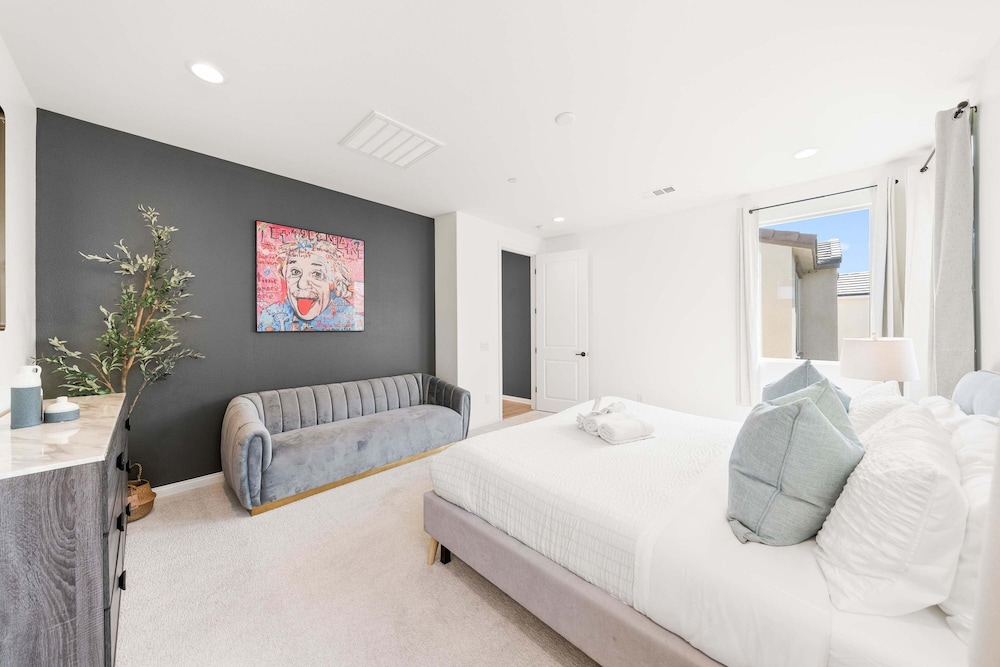 @ Marbella Lane - Curated 5BR in Upscale RMV Haven