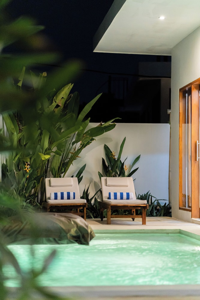 Salthouse Uluwatu