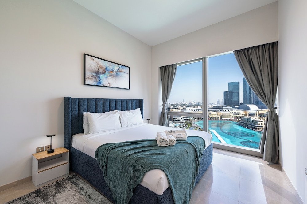 Burj & Fountain View NYE Luxe Fireworks Stay