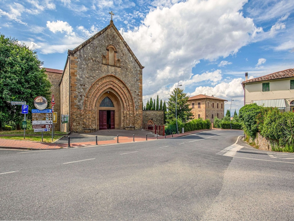 Photo 26
