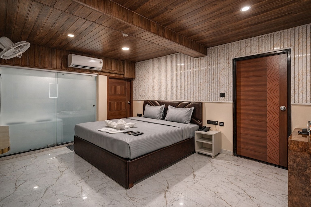 Hotel Rism Suites Koramangala