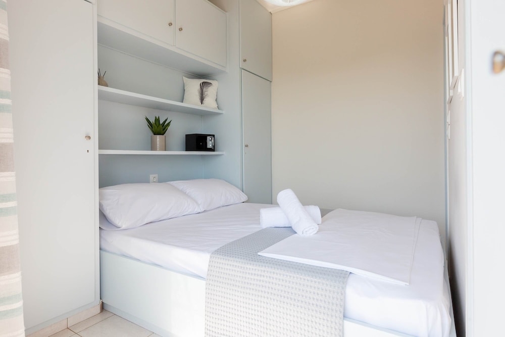 Loutraki Getaway - Cozy and Quiet Nest