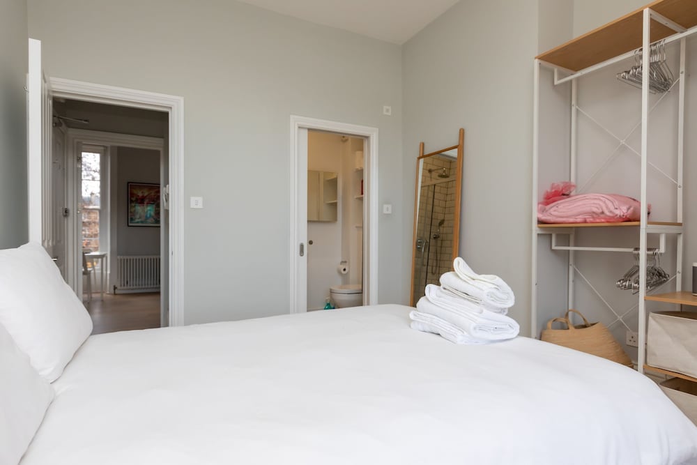 Beautiful and Light 1 Bedroom Flat Near Hackney Central
