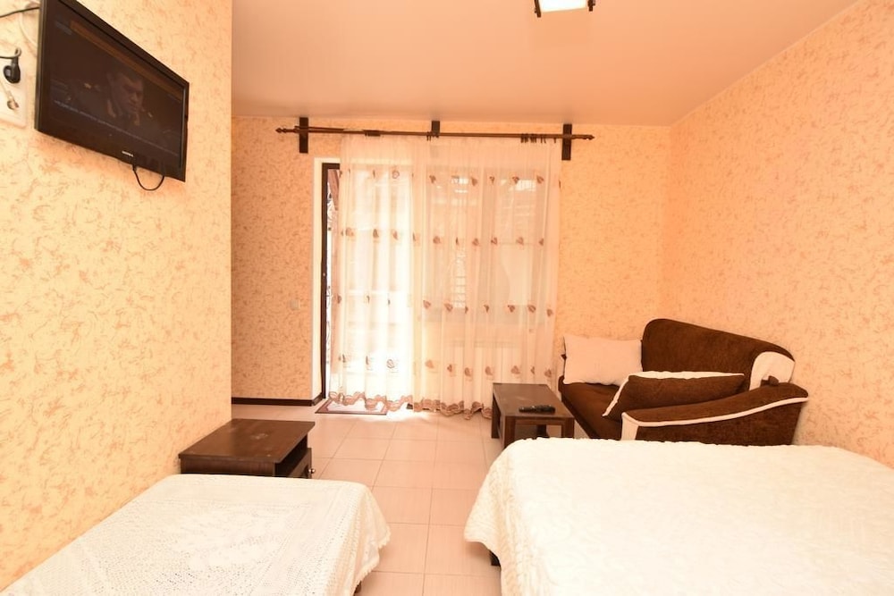 Sadorini Guest House view 5