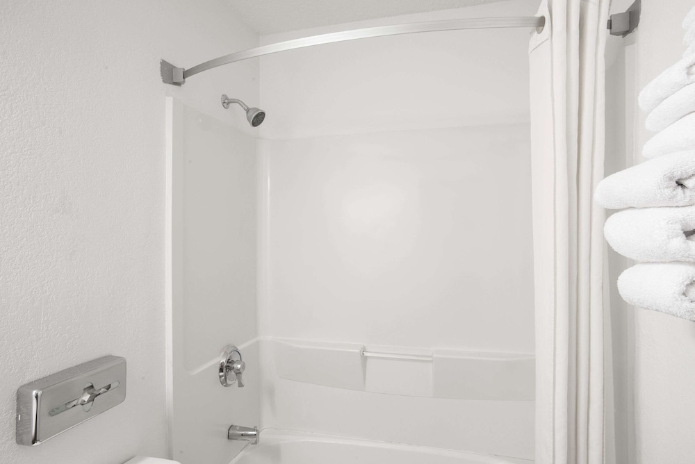 Super 8 by Wyndham Ticonderoga, Billede 27