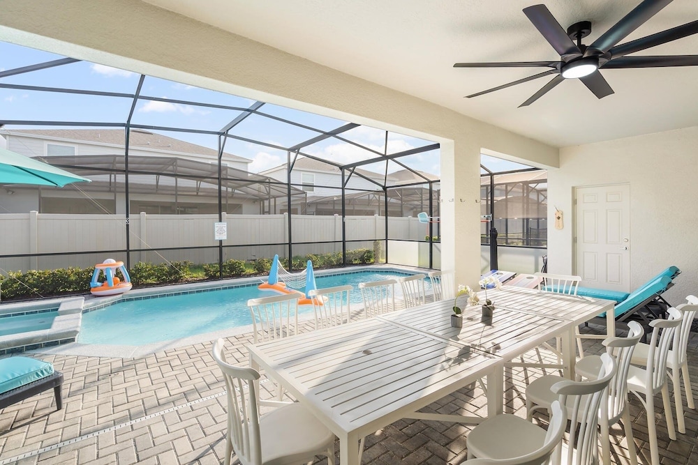 Windsor Island Resort 10 Bedroom Themed Private Home with Pool+Spa & Resort Amenity Access 10 Home