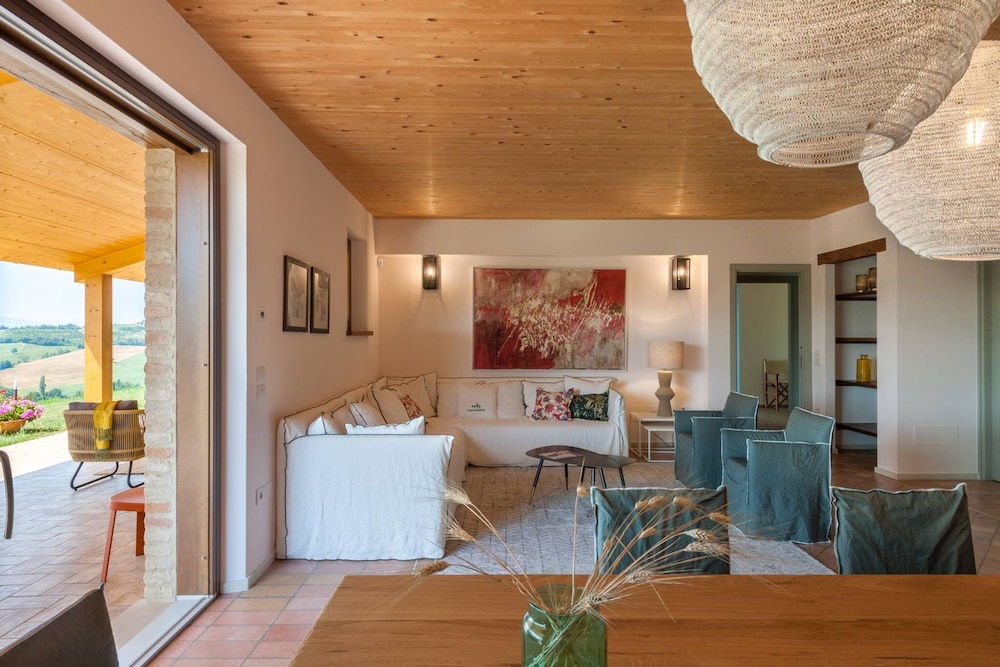 I Gelsi 12 2 by Marche Holiday Villas
