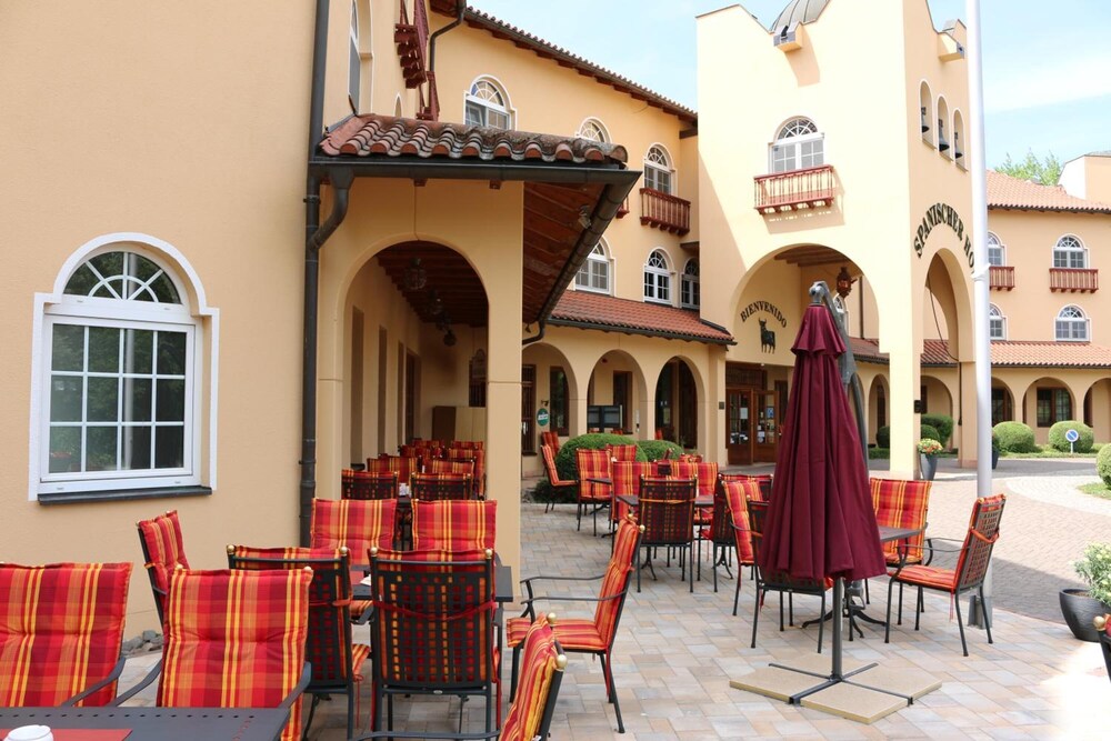 Hotel Spanischer Hof - Property Image 10