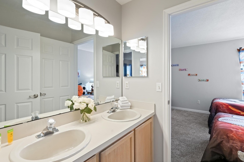 Disney Area 6 Bedroom Vacation Home with Private Pool 6 Home