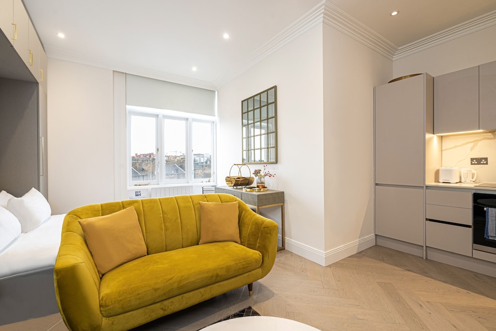 Luxury Apartments Near Harrods and the Science Museum