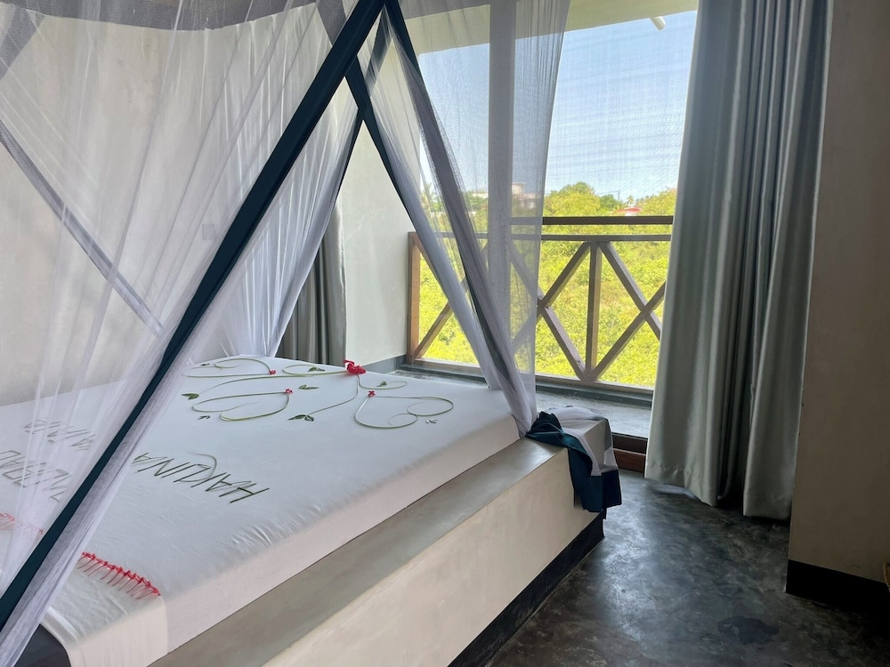 Baobab Bungalows