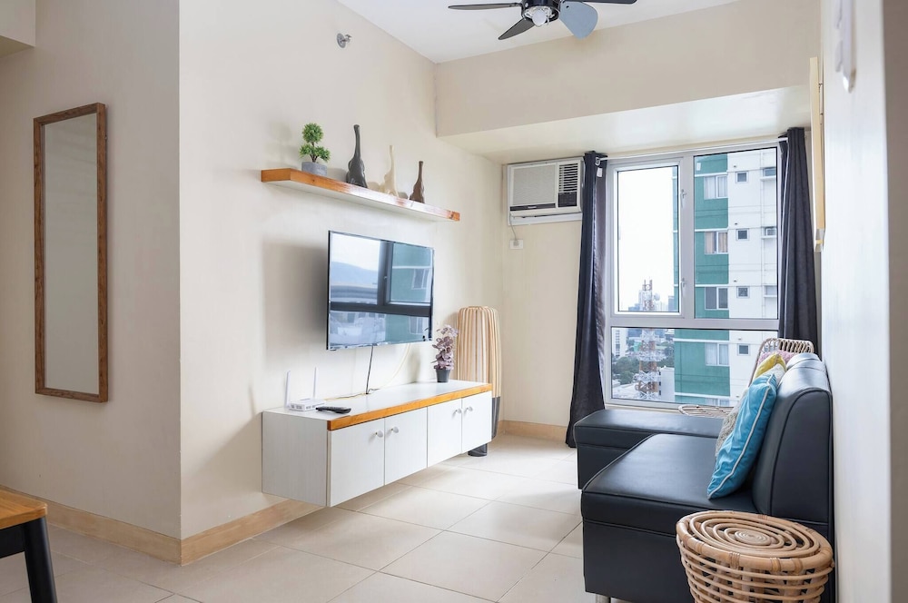 2-bedroom Retreat in Avida Riala Prime Location