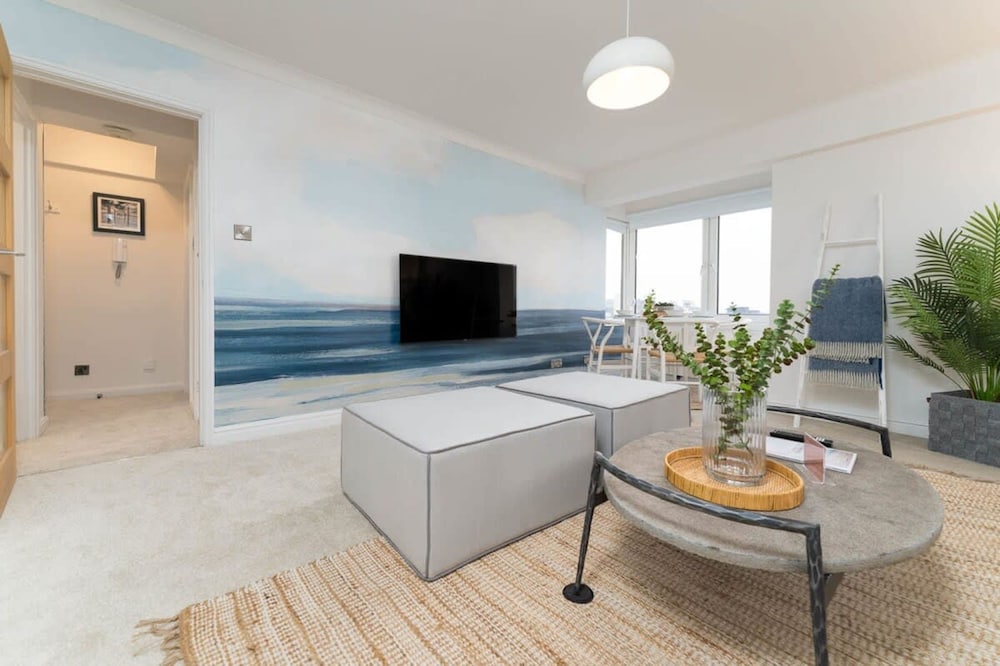 Host Stay Sea View on Manchester Road view 2