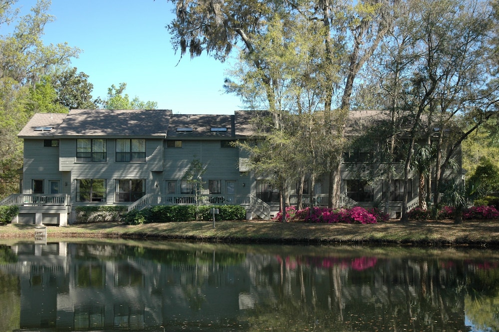 Hotel Shipyard Resort by Spinnaker Resorts - Image 1