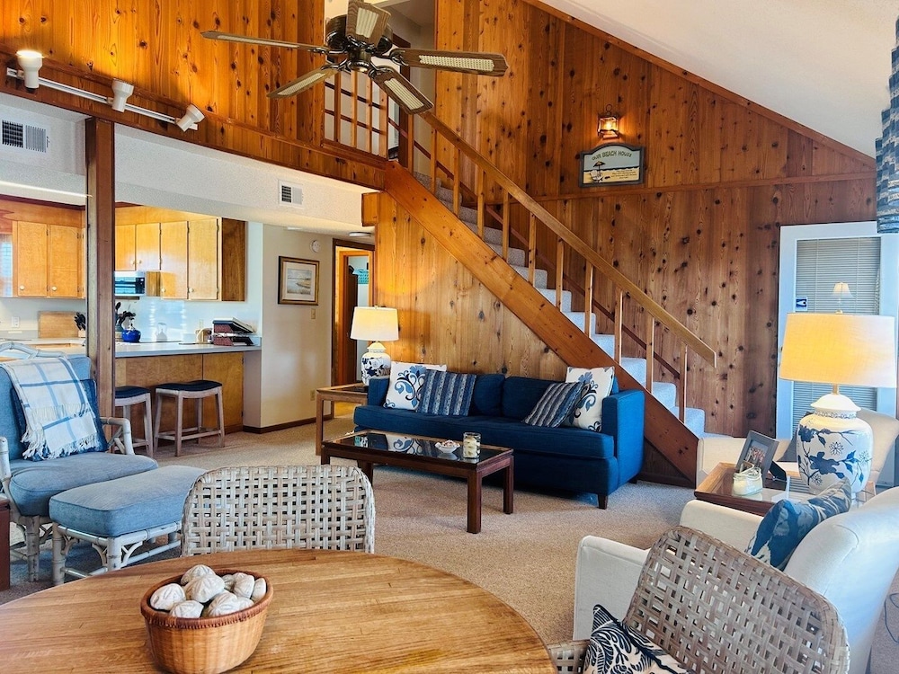 Dry Dock - 4 Br Home