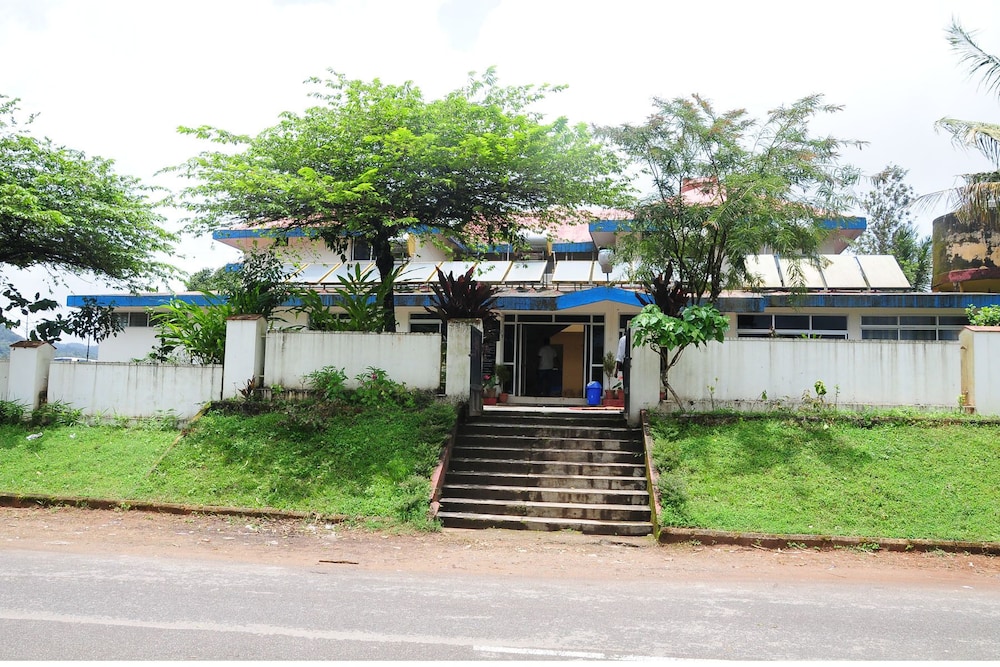 KSTDC Hotel Mayura Kauvery