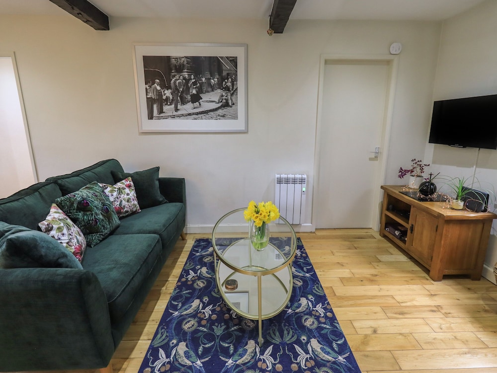 Corner Cottage