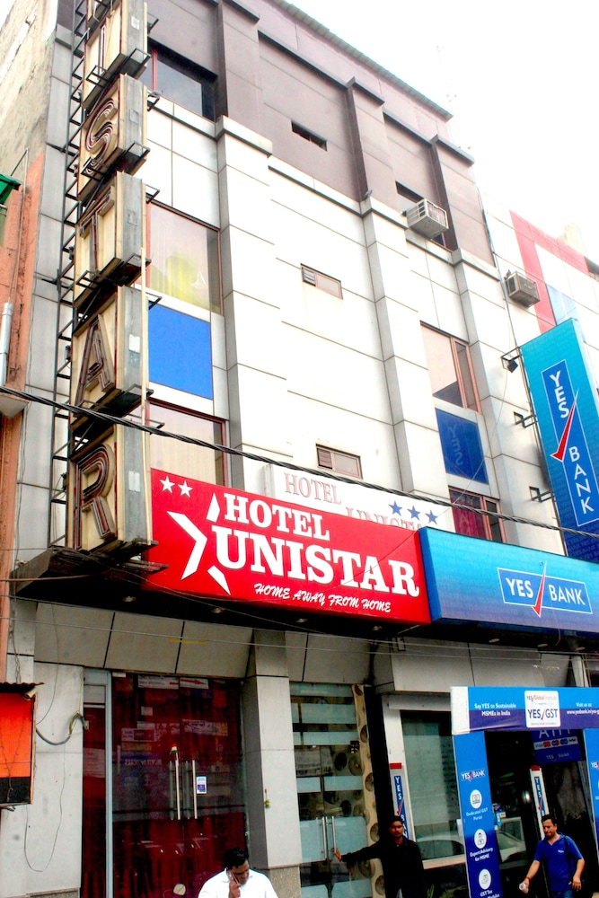 Unistar Rooms