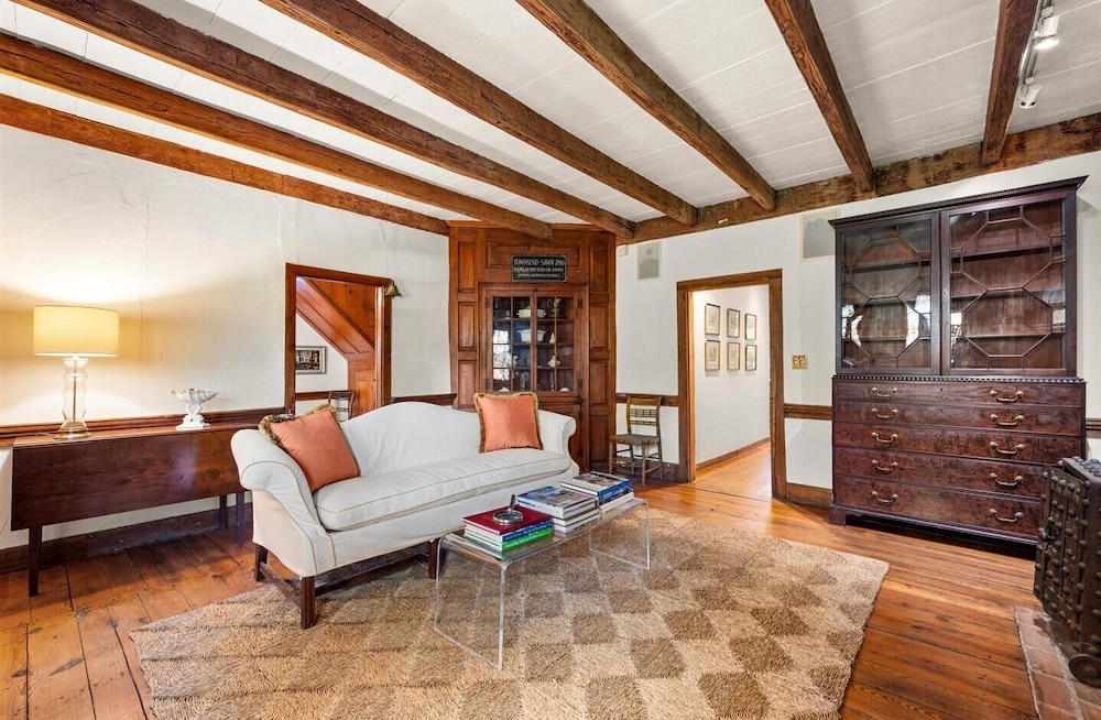 Henlopen Avenue 69