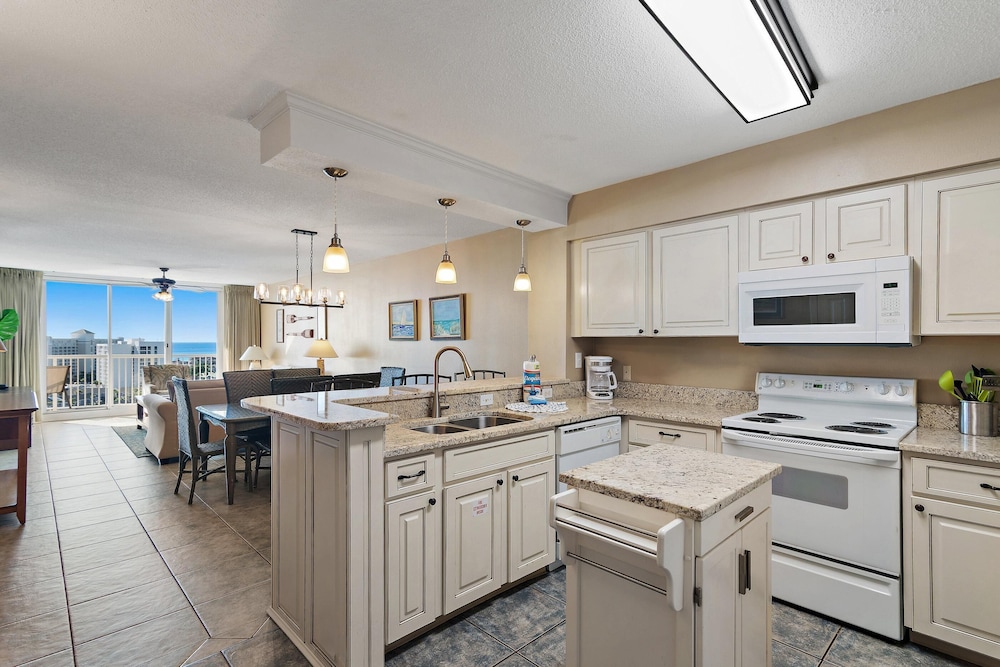 Pelican Beach Terrace 1203