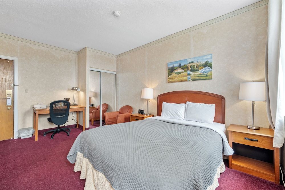 Guelph Vacations - Royal Inn and Suites at Guelph - Property Image 1