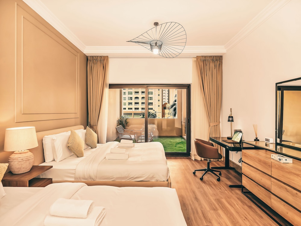 New Fairmont Residences by Propigo