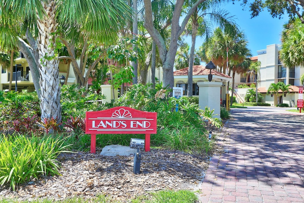 Land's End 4-206 Bay Front - Premier