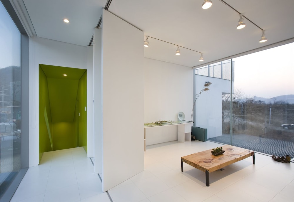 Motif No.1 Guest House