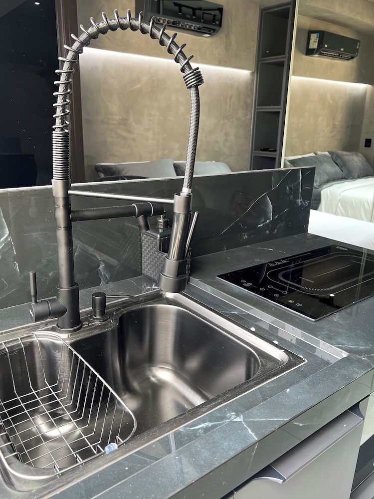 Studio Executivo 230m do metro Brooklin