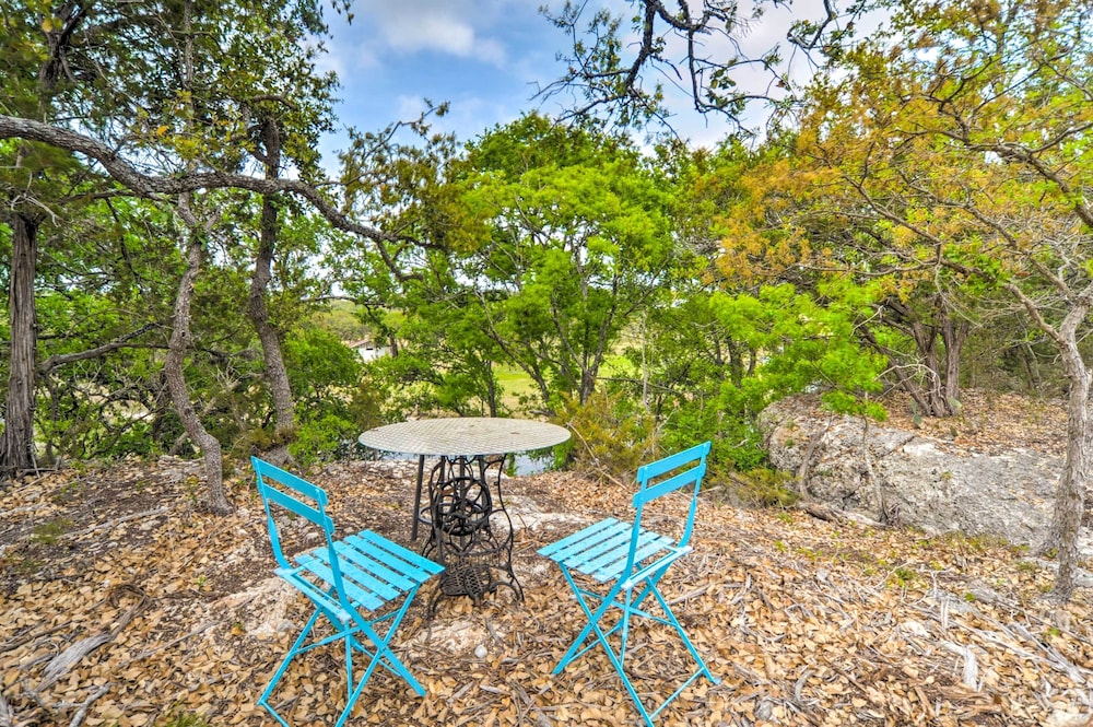 Canyon Lake Home w/ Spacious Deck & Backyard! view 3