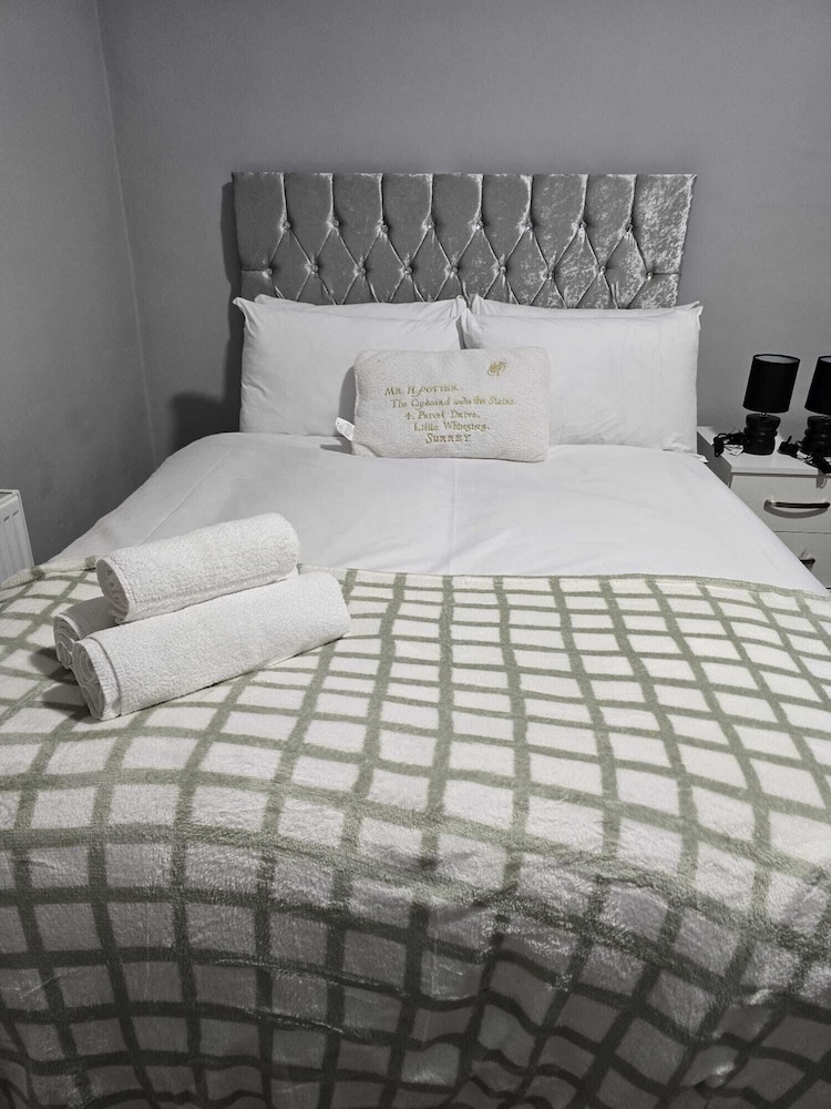 Heathrow roomzzzz B&B
