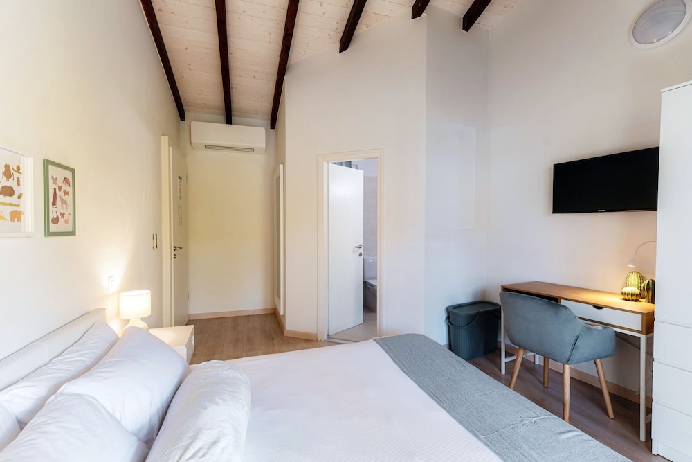 Florida Ascona Rooms