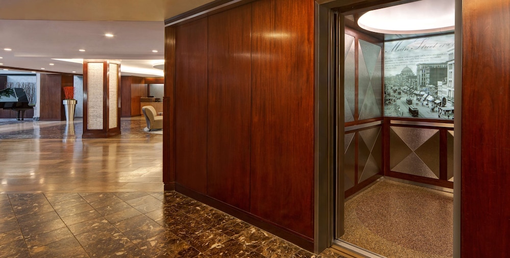 Buffalo Vacations - Hyatt Regency Buffalo / Hotel and Conference Center - Property Image 1