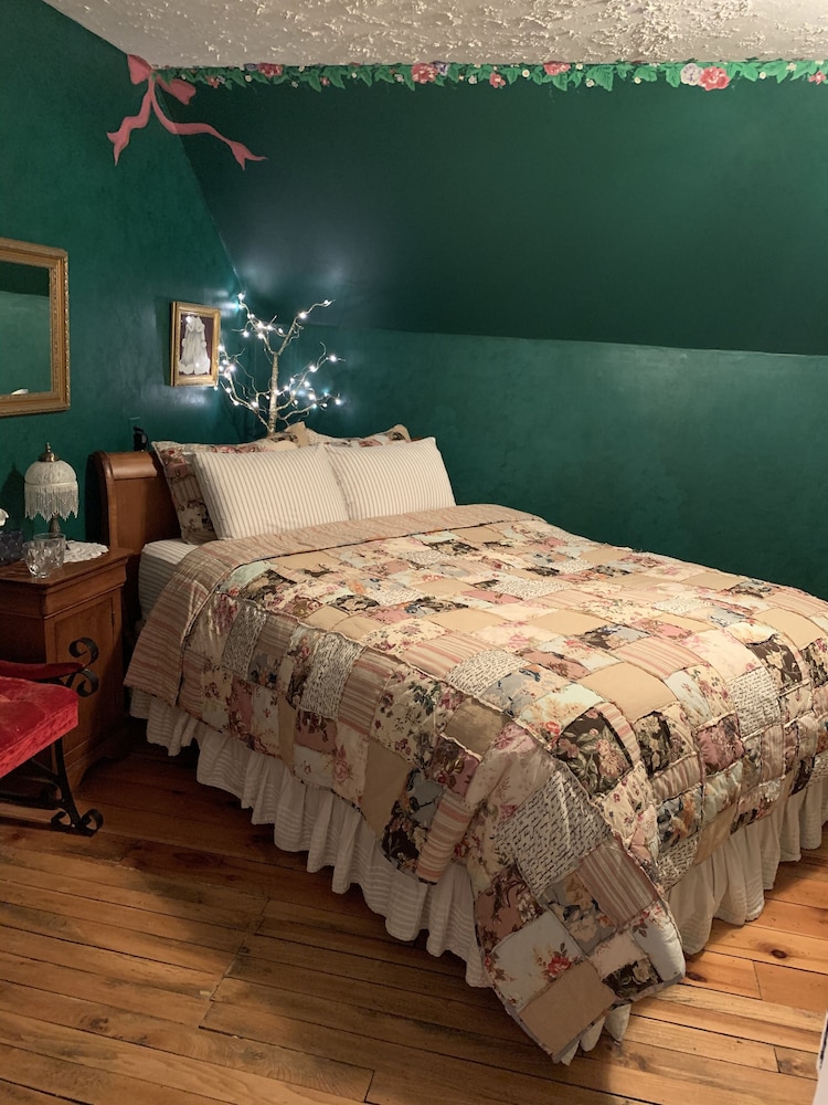 Emily's Place B&B