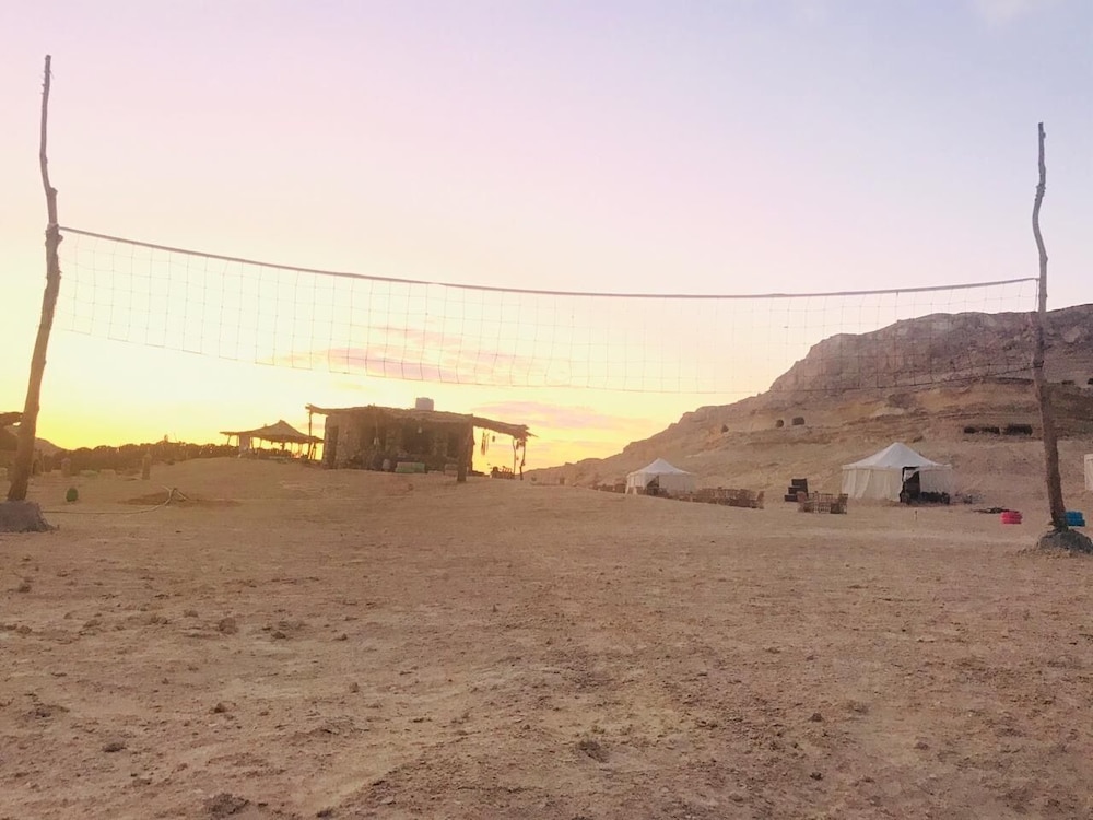 Siwa Tonaroz view 4