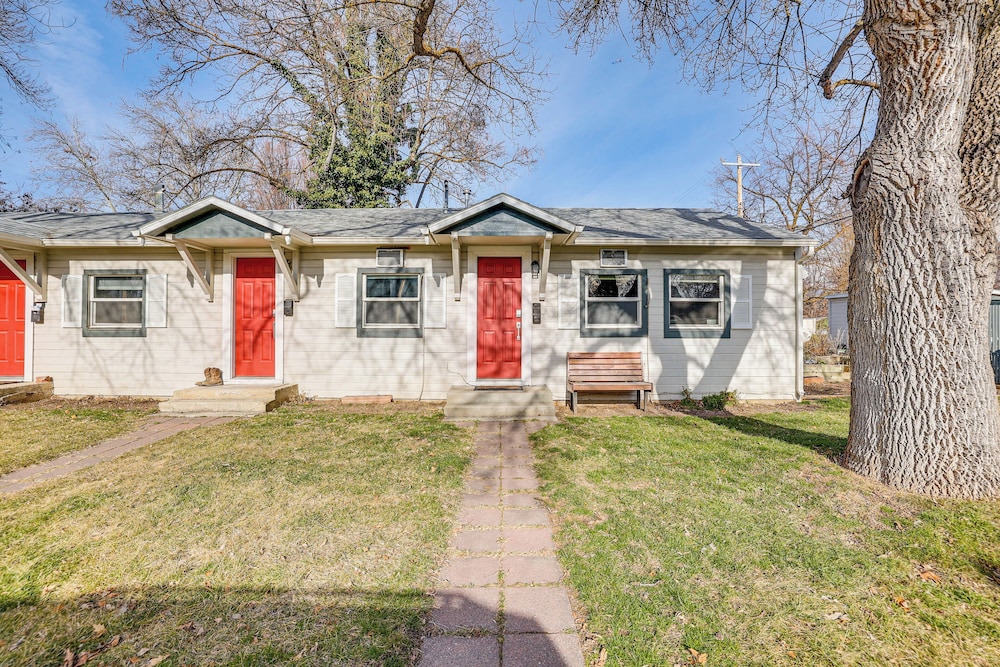 1 Mi to Camels Back Park: Boise Studio w/ Patio!