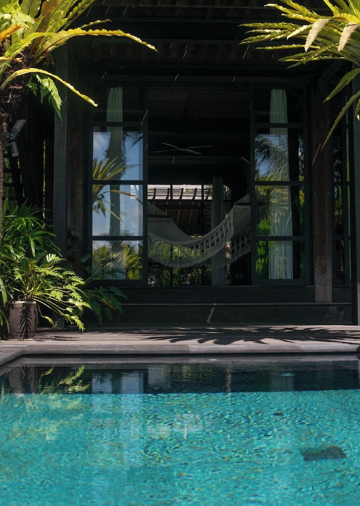 Rumah Hujan